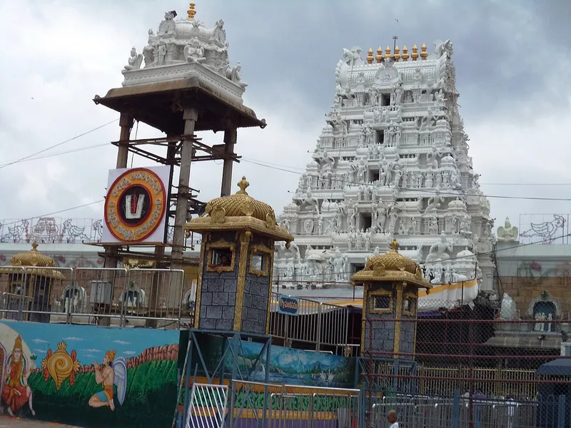 Chennai to Tirupati taxi service