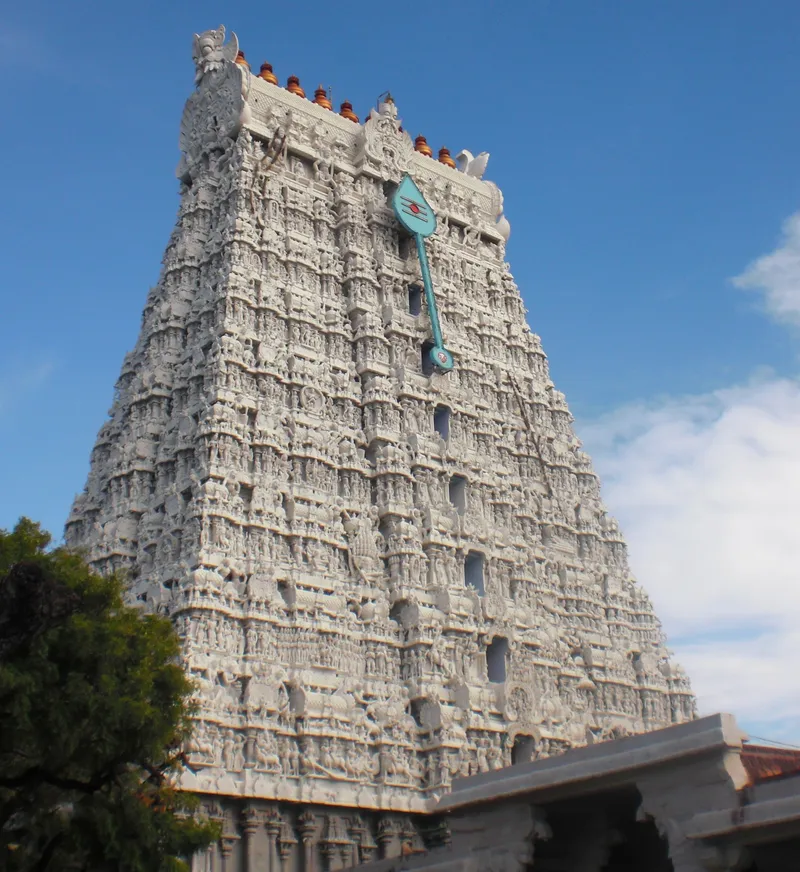 Madurai to Tiruchendur taxi service